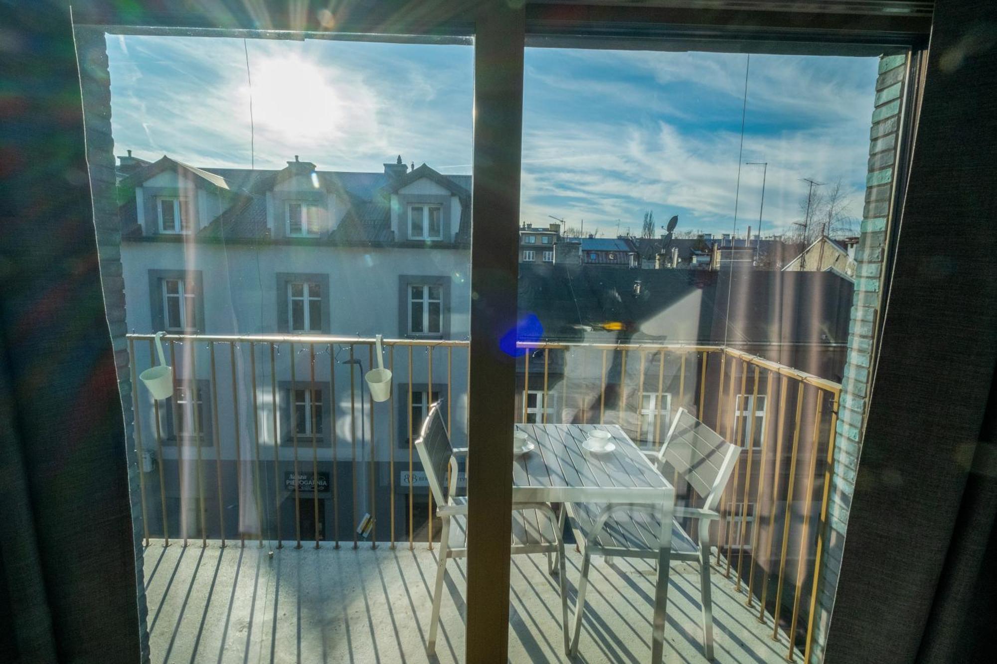 Balloon View Apartment *